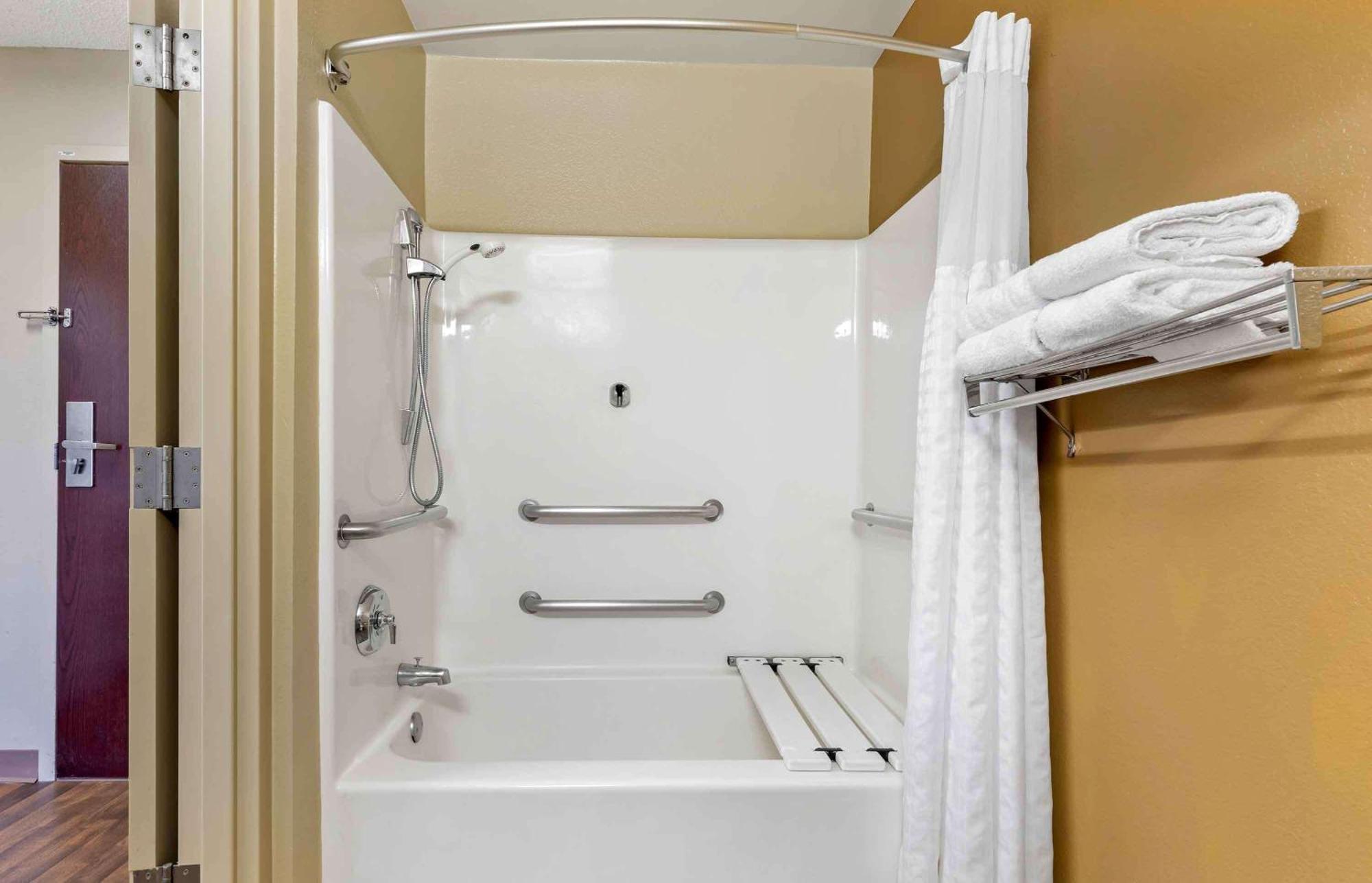 Extended Stay America Suites - Washington Dc Germantown Milestone Exterior foto