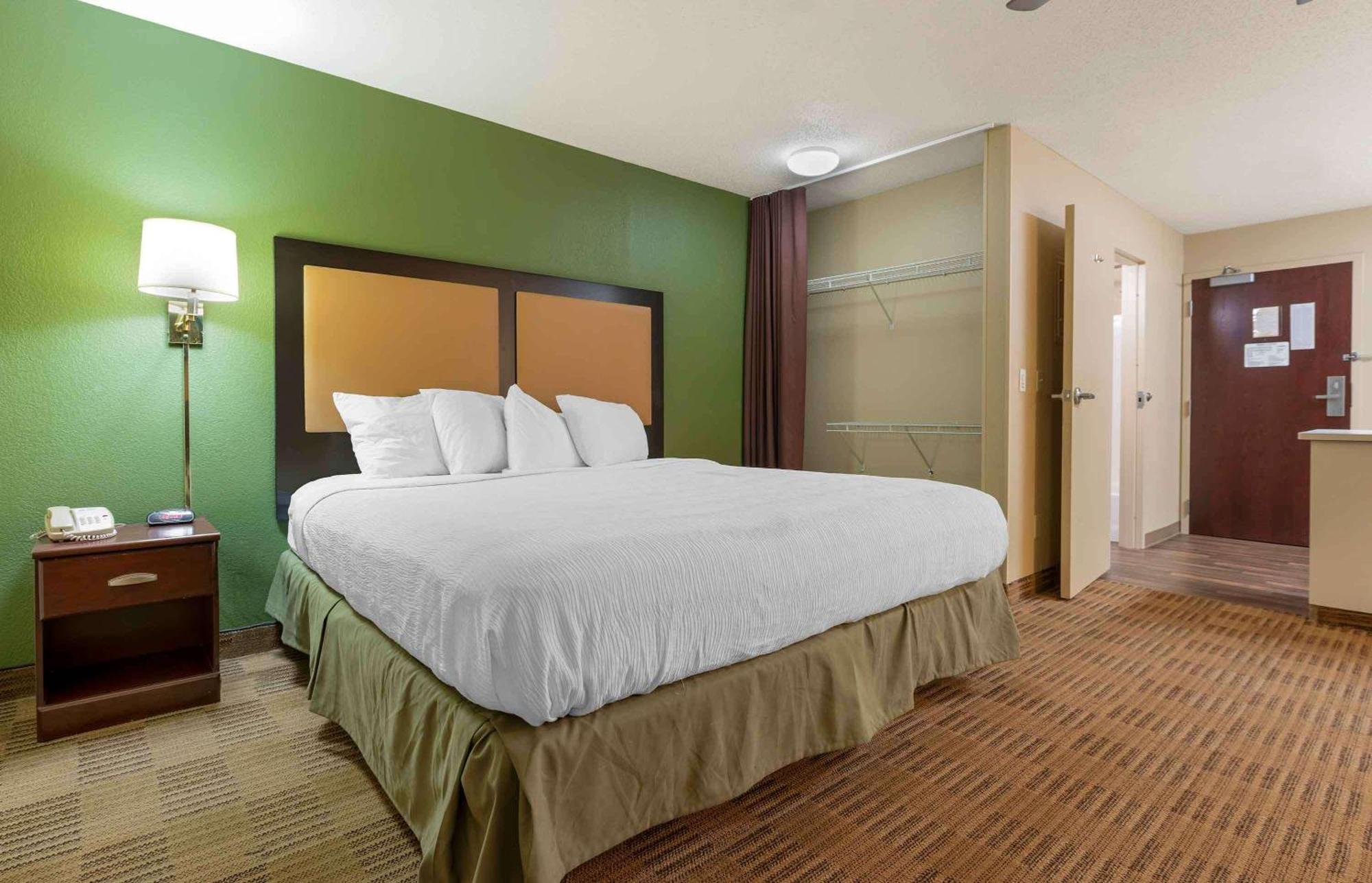 Extended Stay America Suites - Washington Dc Germantown Milestone Exterior foto