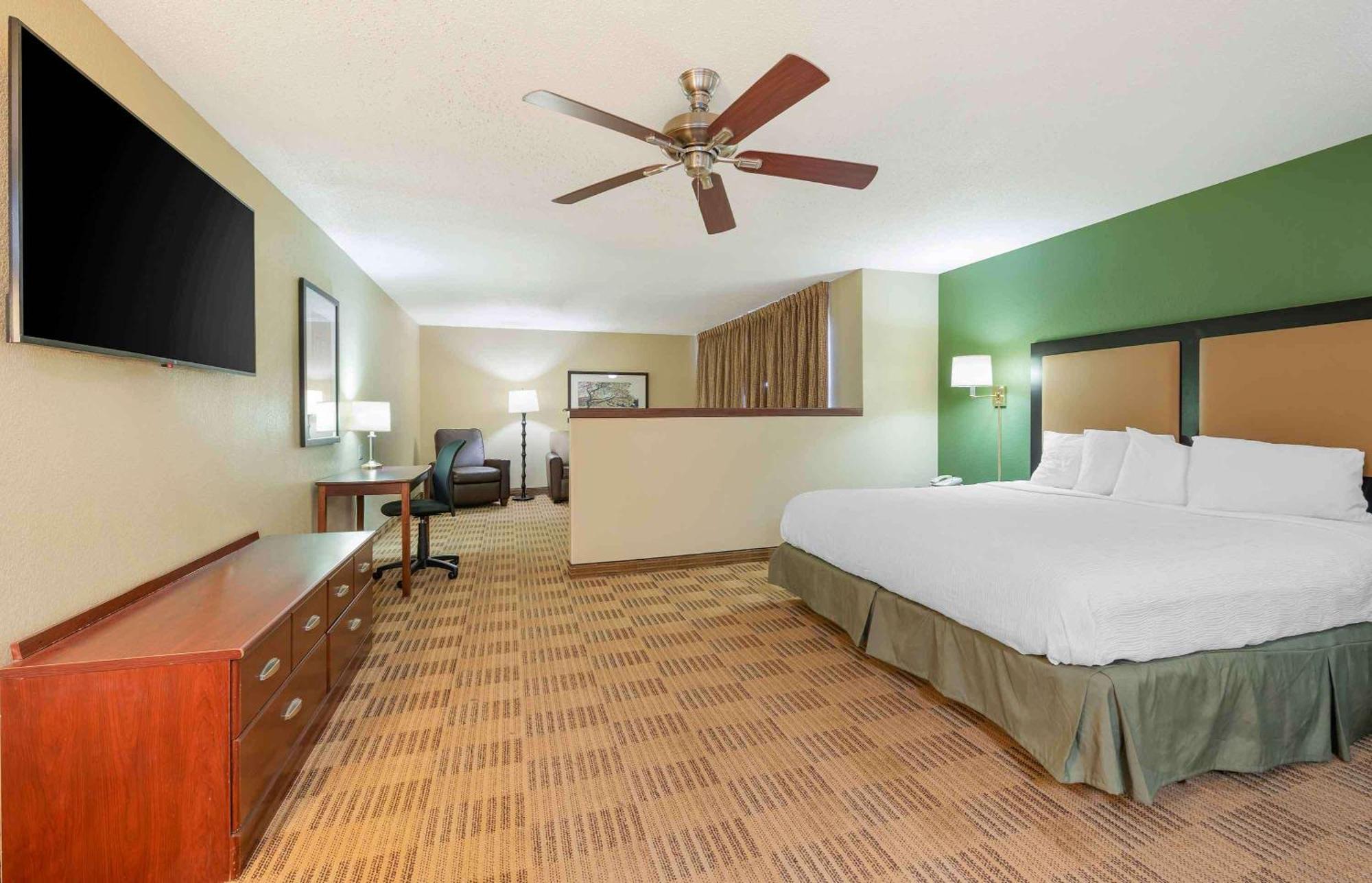 Extended Stay America Suites - Washington Dc Germantown Milestone Exterior foto